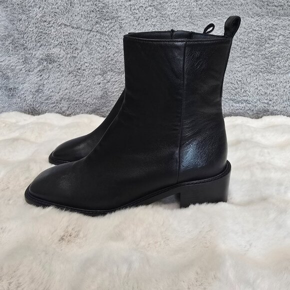 Everlane Black Ankle Boots - Picture 3 of 10